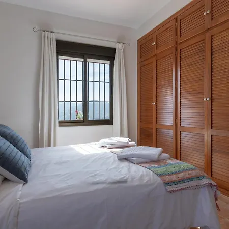 Casa Con Piscina Caminito Del Rey Вилла Эль-Чорро
